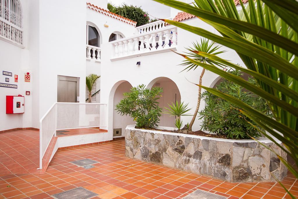Ona Los Claveles Los Cristianos  Exterior photo